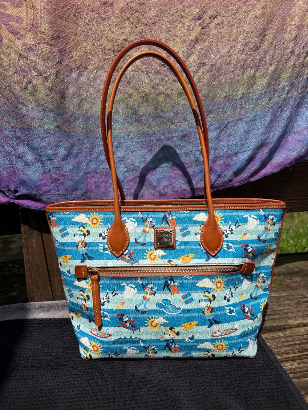 Limited Edition Dooney & Bourke Disney Cruise Beach Print Tote Bag